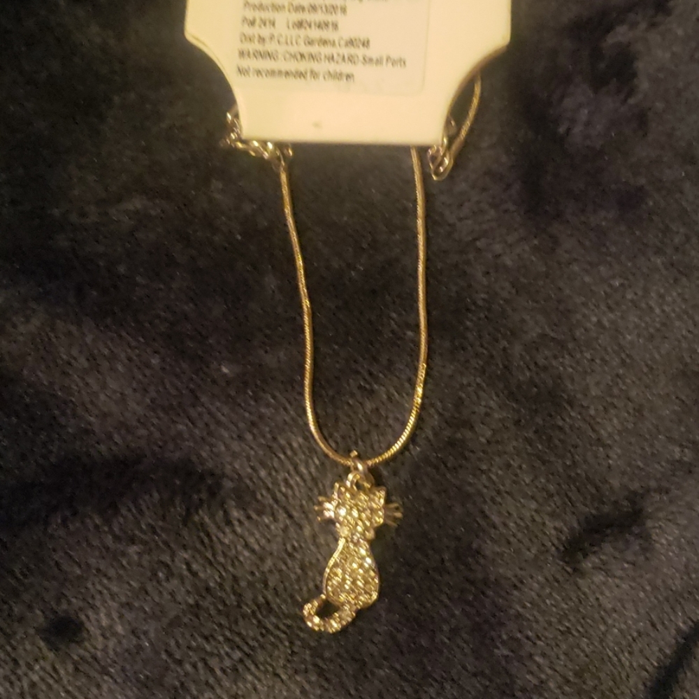 Neclace